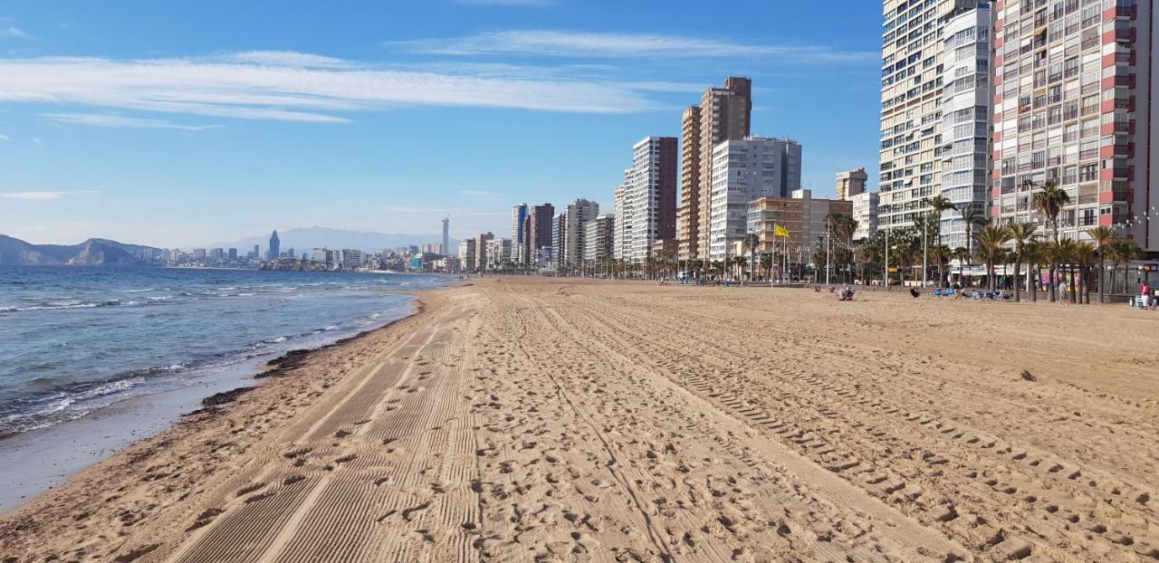Disponible Apt Marblaw-18 A 31 Octubre 1ª Linea- Aire Acondic -2Hab 2Bn, Parking Opcionable Extra Бенидорм Экстерьер фото